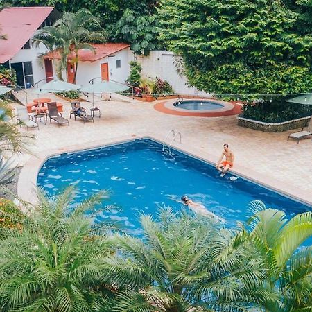 Hotel Nahomi Divisamar By Lhr Manuel Antonio Exteriör bild